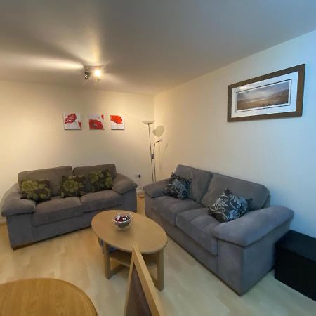 4 Varis Apartments フォレス エクステリア 写真