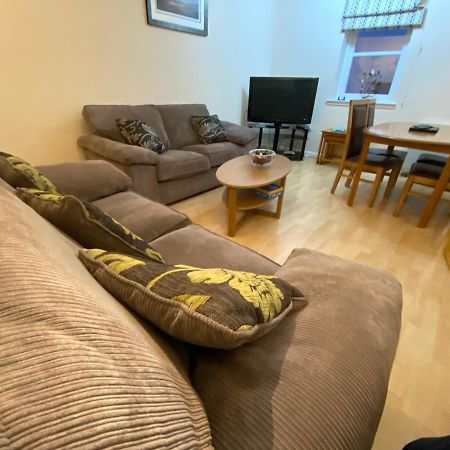 4 Varis Apartments フォレス エクステリア 写真