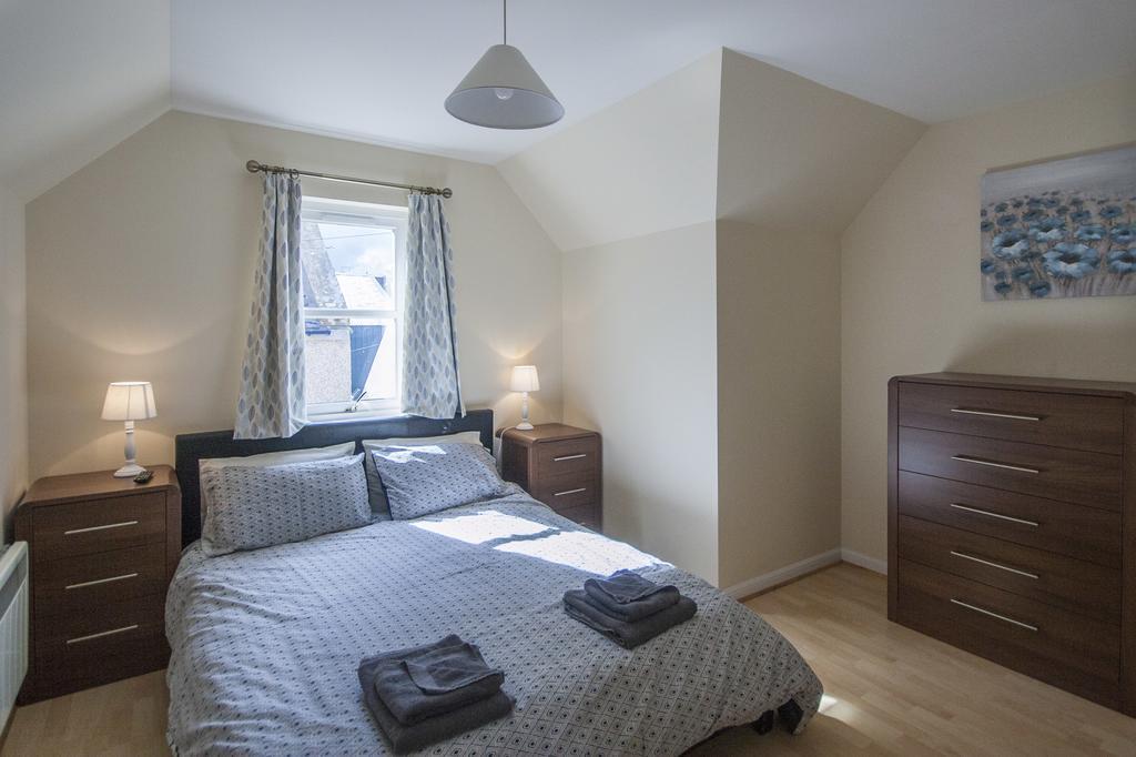 4 Varis Apartments フォレス エクステリア 写真