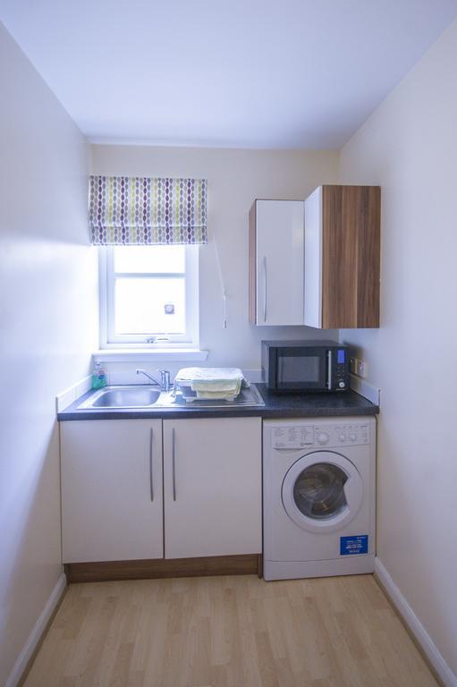 4 Varis Apartments フォレス エクステリア 写真